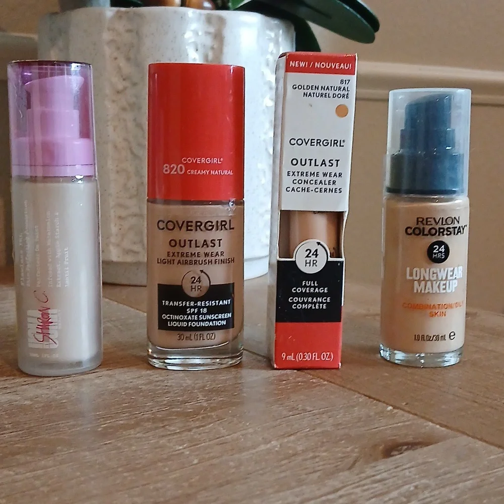 New Foundation Uoma, Covergirl, Revlon, and Concealer Women's Makeup 4pc